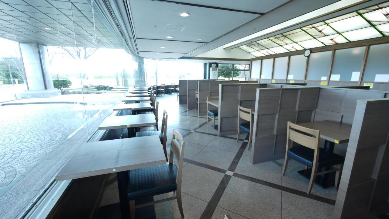 Route Inn Grantia Komatsu Airport Bagian luar foto