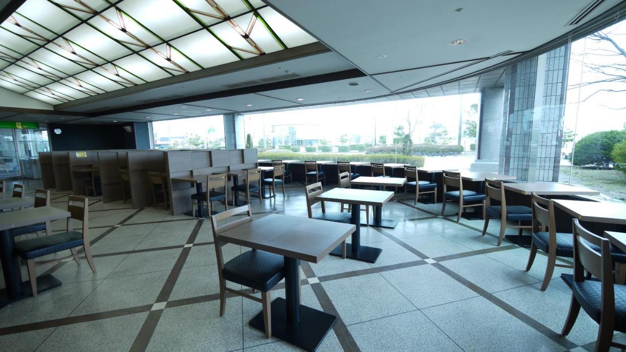 Route Inn Grantia Komatsu Airport Bagian luar foto
